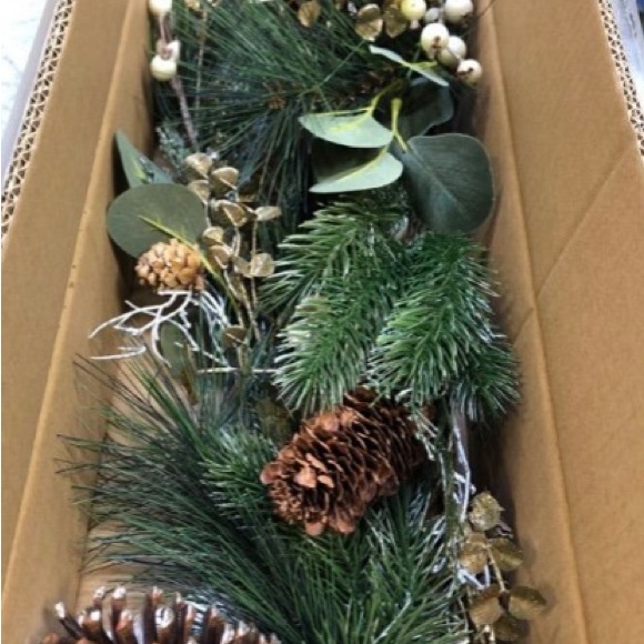 COPY - HGTV Home Collection Unlit Artificial Christmas Garland, Mixed Branch Ti… - Picture 3 of 5